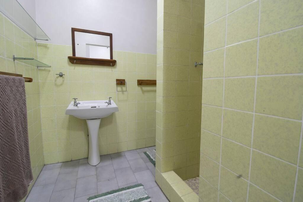 10 St Johns - House Villa Порт Шепстоун Екстериор снимка